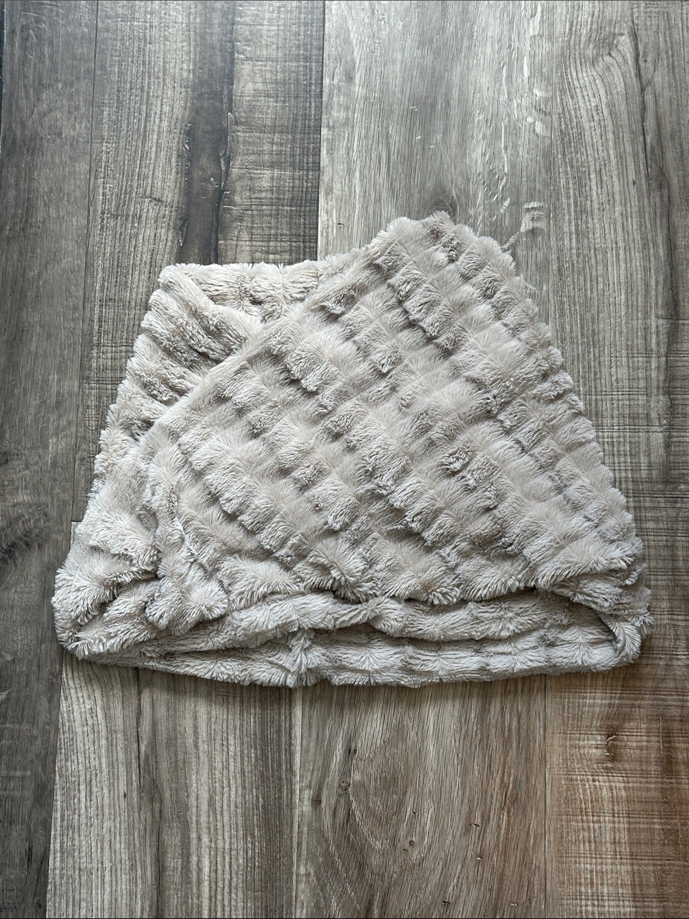 Plush Soft Faux Fur Throw Blanket - Light Taupe